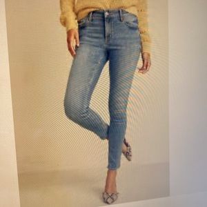 OLD NAVY JEANS